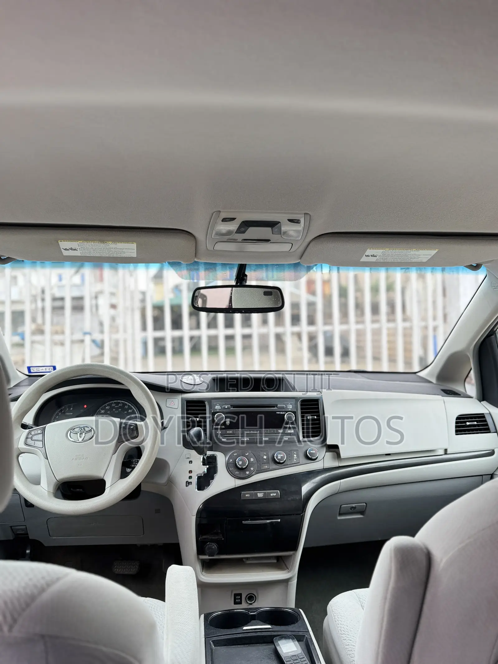 Toyota Sienna LE 8 Passenger 2011 Burgundy