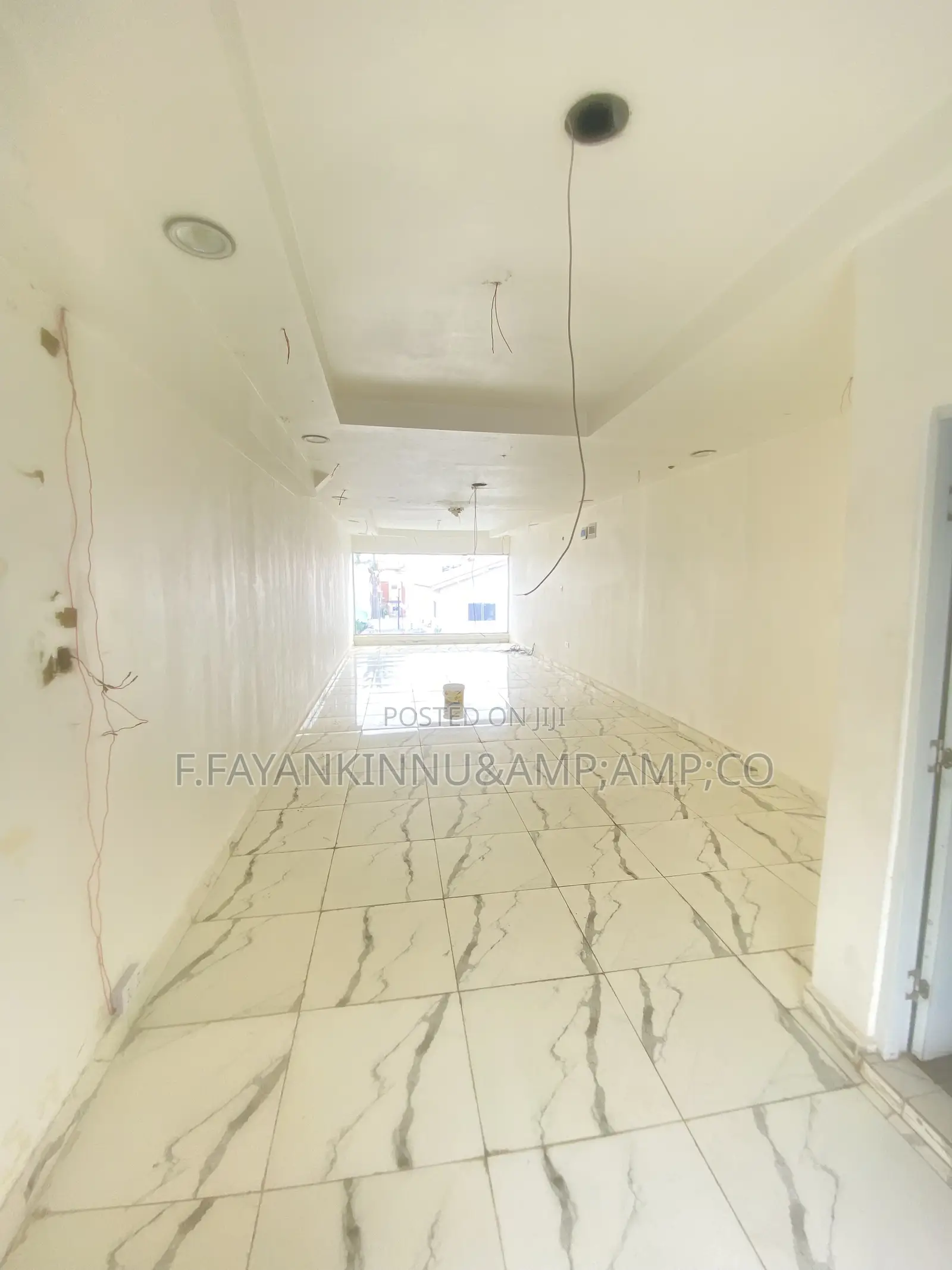 Vacant Shop Space for Rent