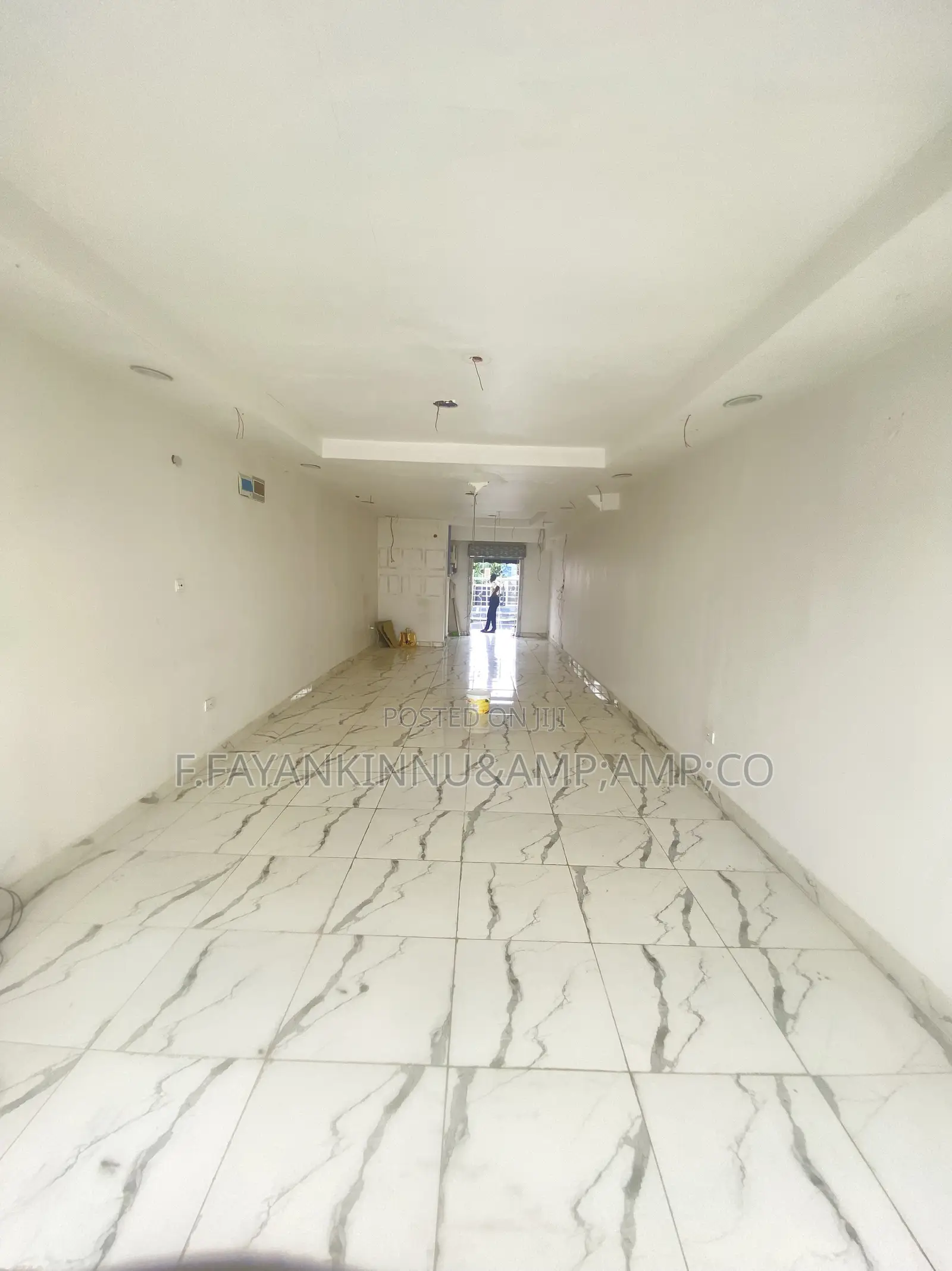 Vacant Shop Space for Rent