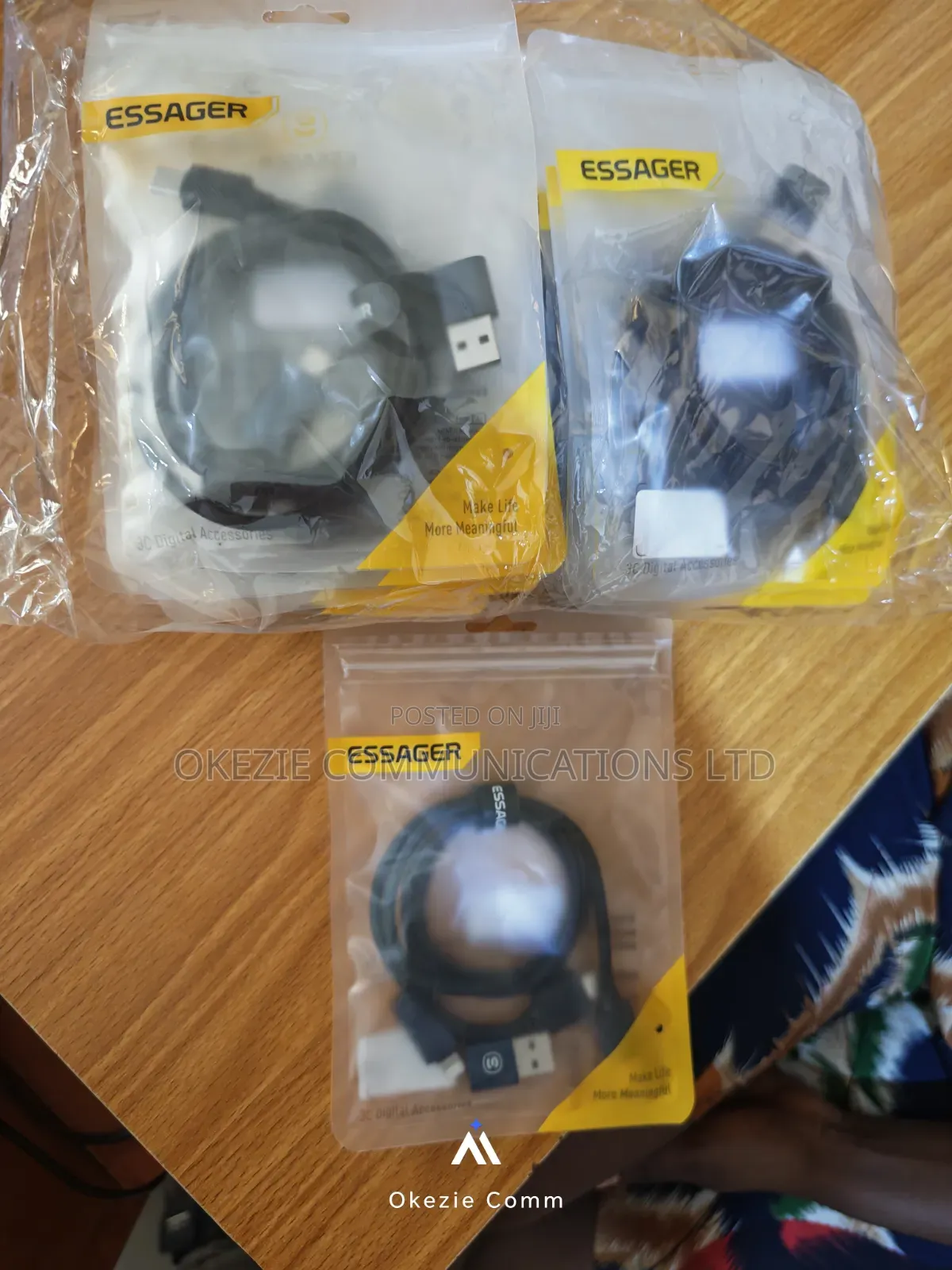 (Item: C28p) USB-C to C Fast Cable, With USB-A/Lightning Adapters