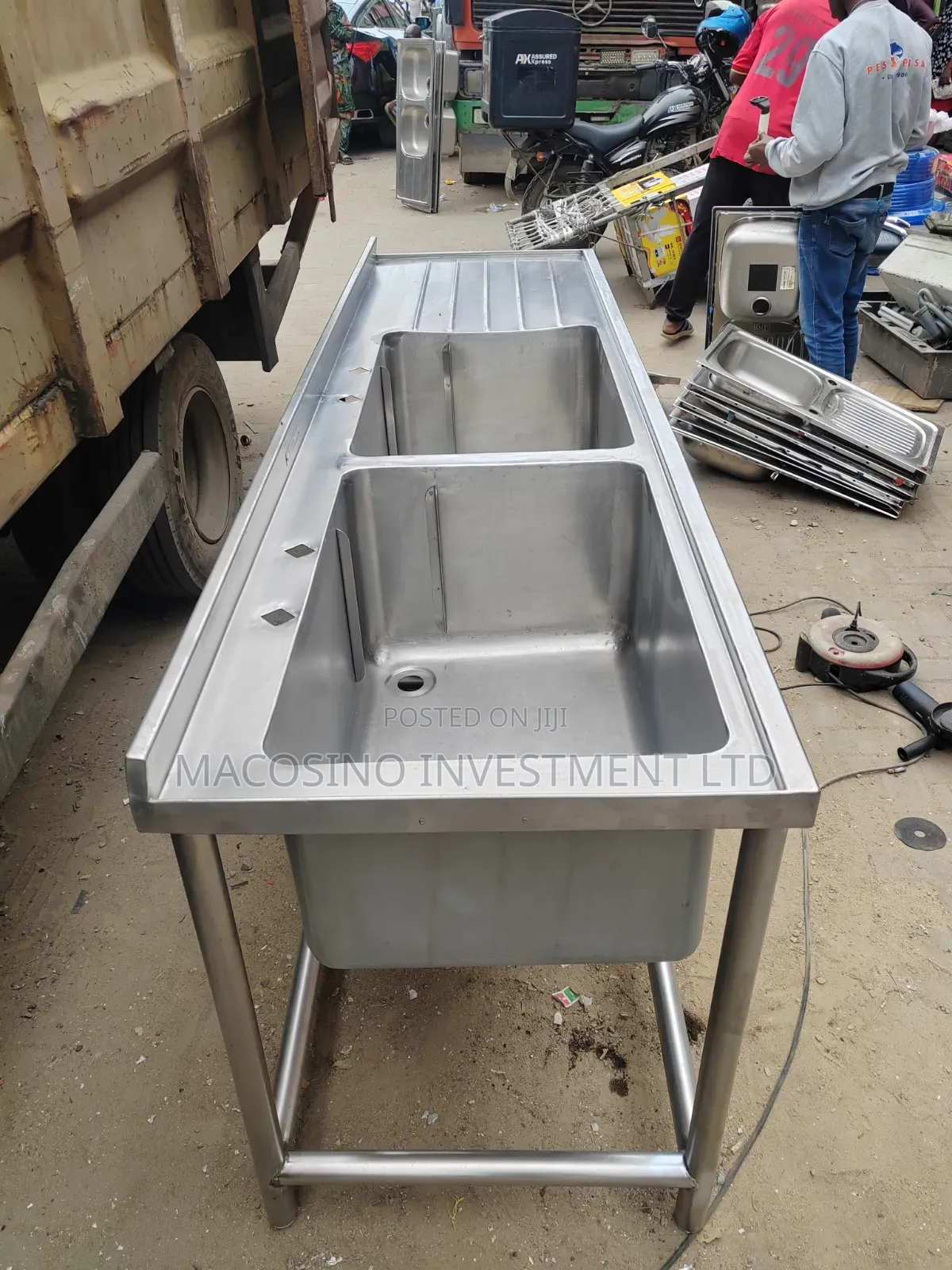 304 Stainless Steel, 2mm Thickness Industrial Sink.