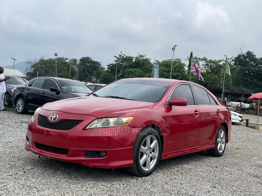 Toyota Camry 2009 Red