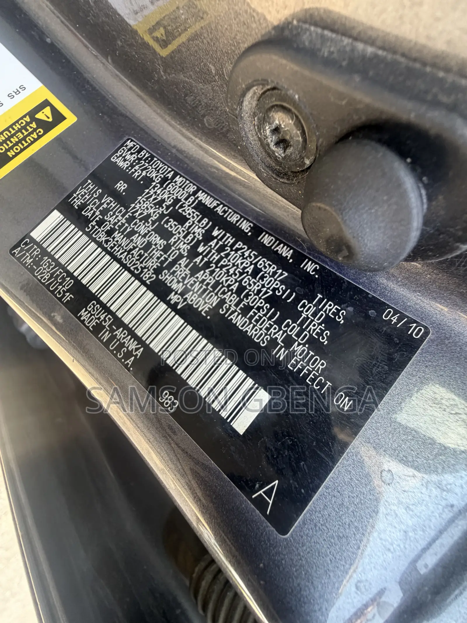Toyota Highlander Base 2010 Gray
