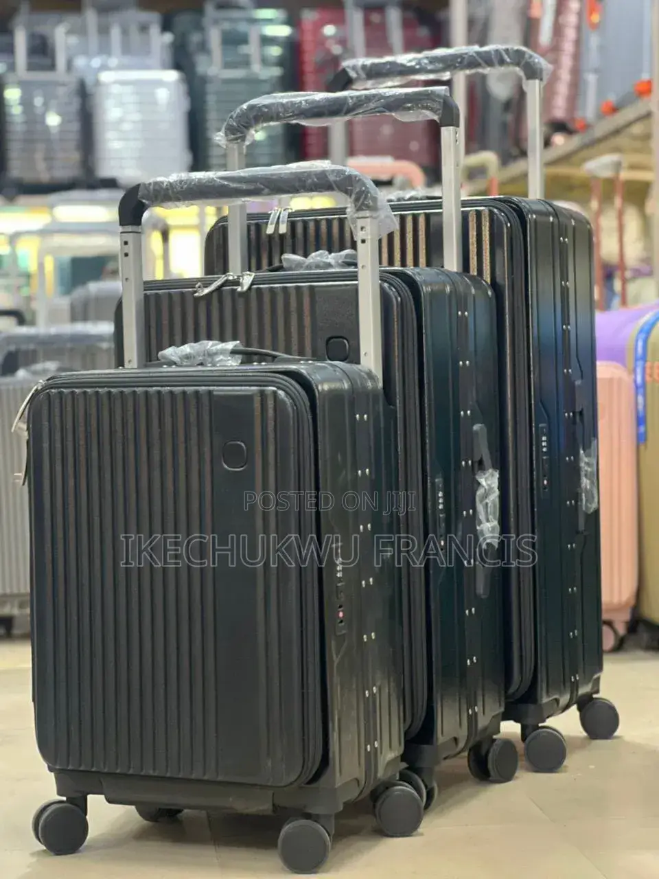 Aluminum-Frame Luggage Set of 3 (Available in Colours Black and Grey)