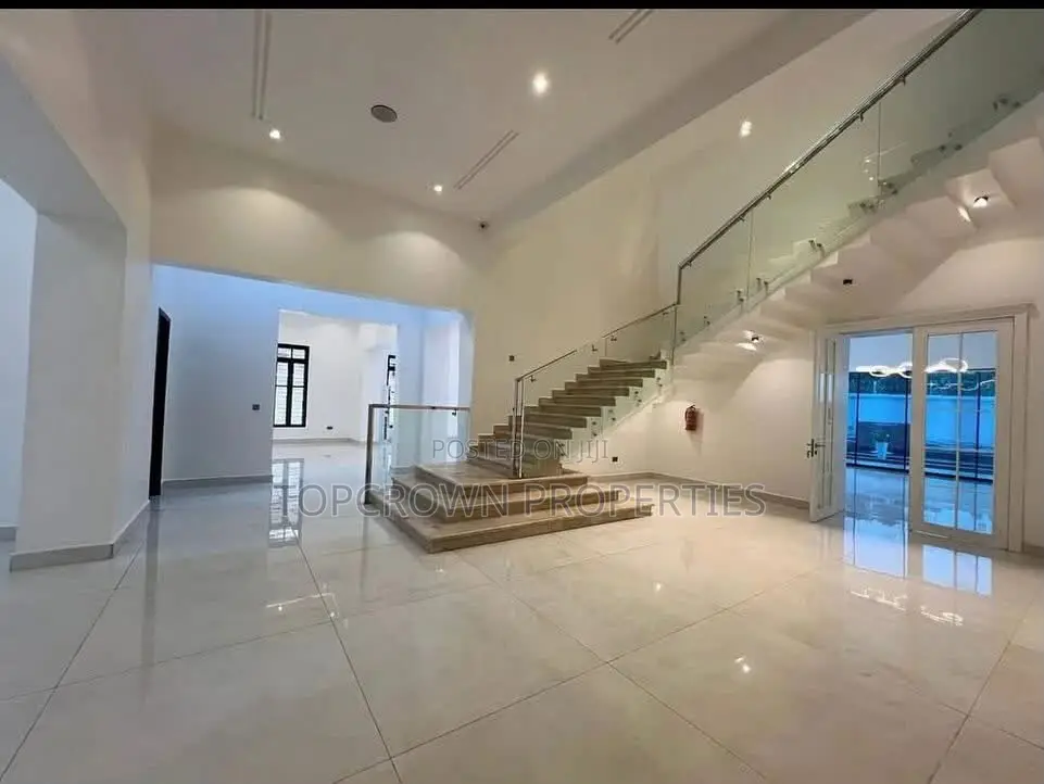 9bdrm Mansion in Guzape District for sale