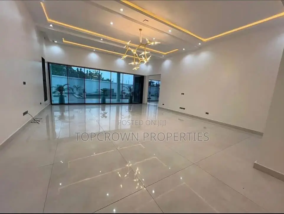 9bdrm Mansion in Guzape District for sale