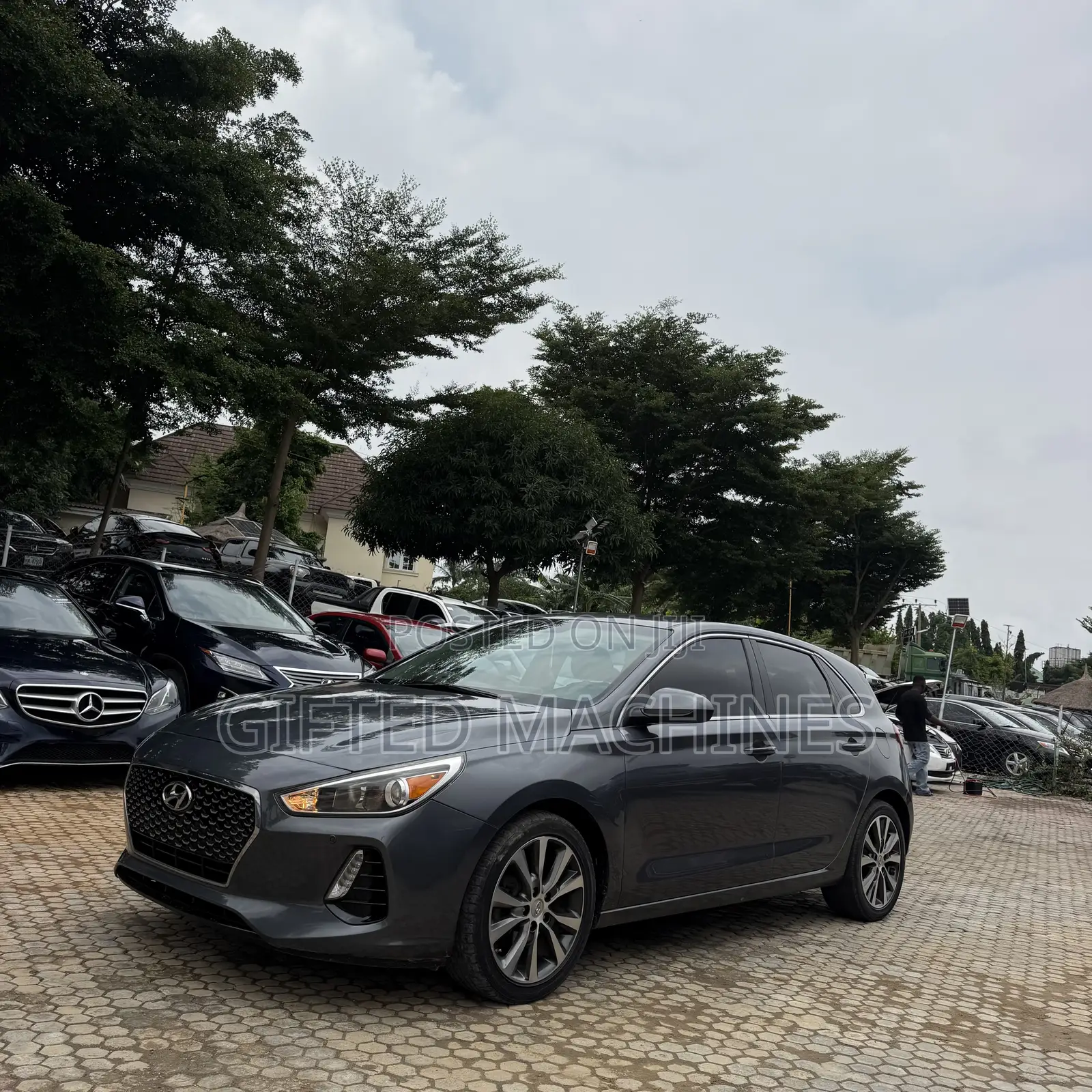 Hyundai Elantra 2017 Gray