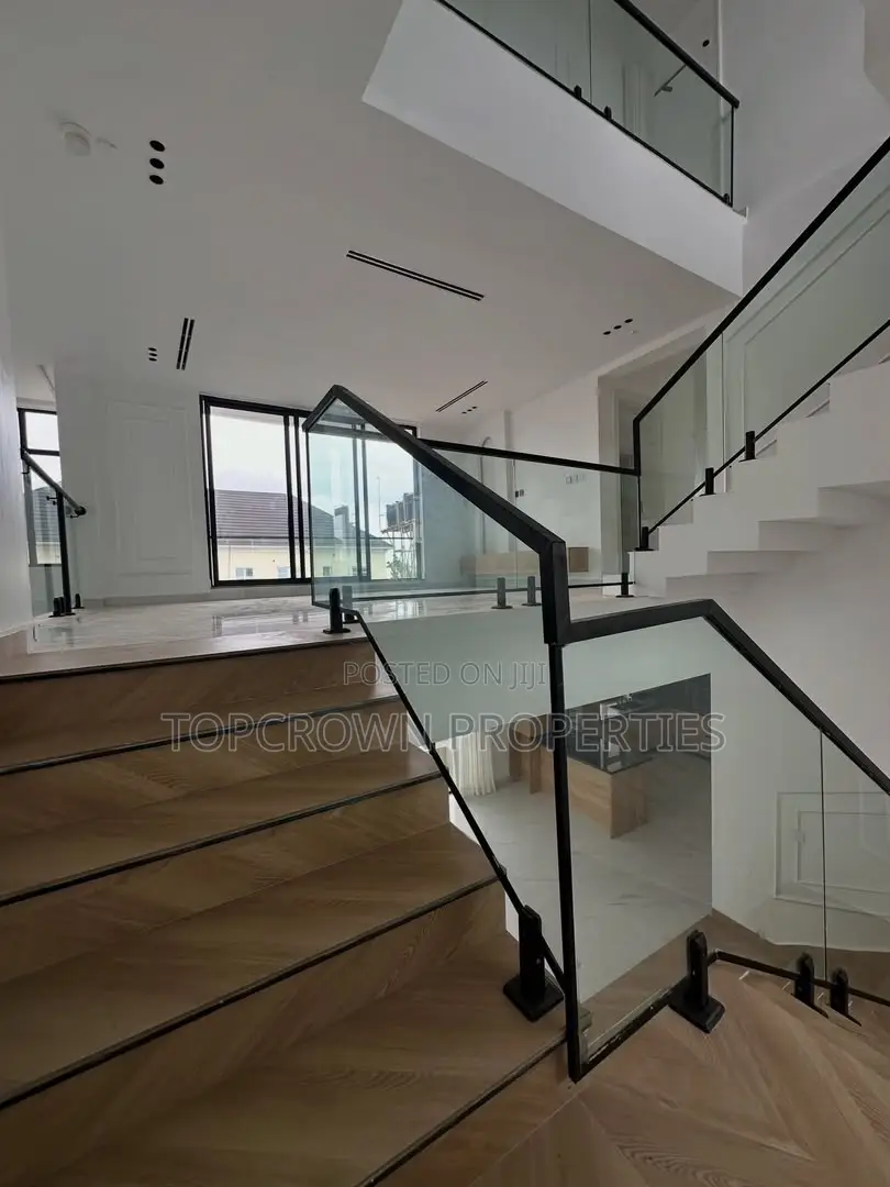 5bdrm Duplex in Apo Resettlement for sale