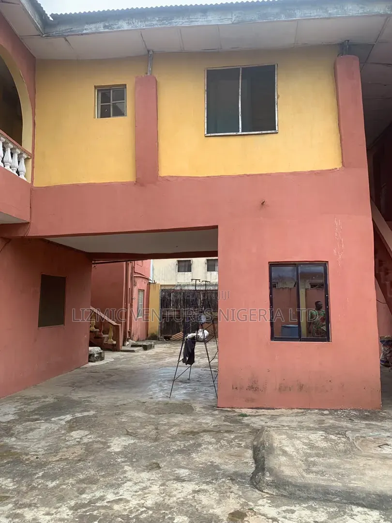 Furnished 3bdrm Block of Flats in Agric, Igando / Ikotun/Igando