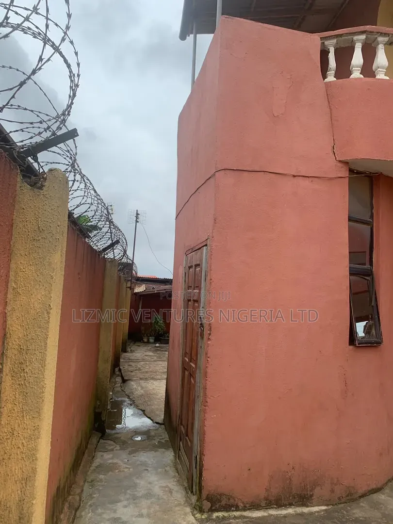 Furnished 3bdrm Block of Flats in Agric, Igando / Ikotun/Igando