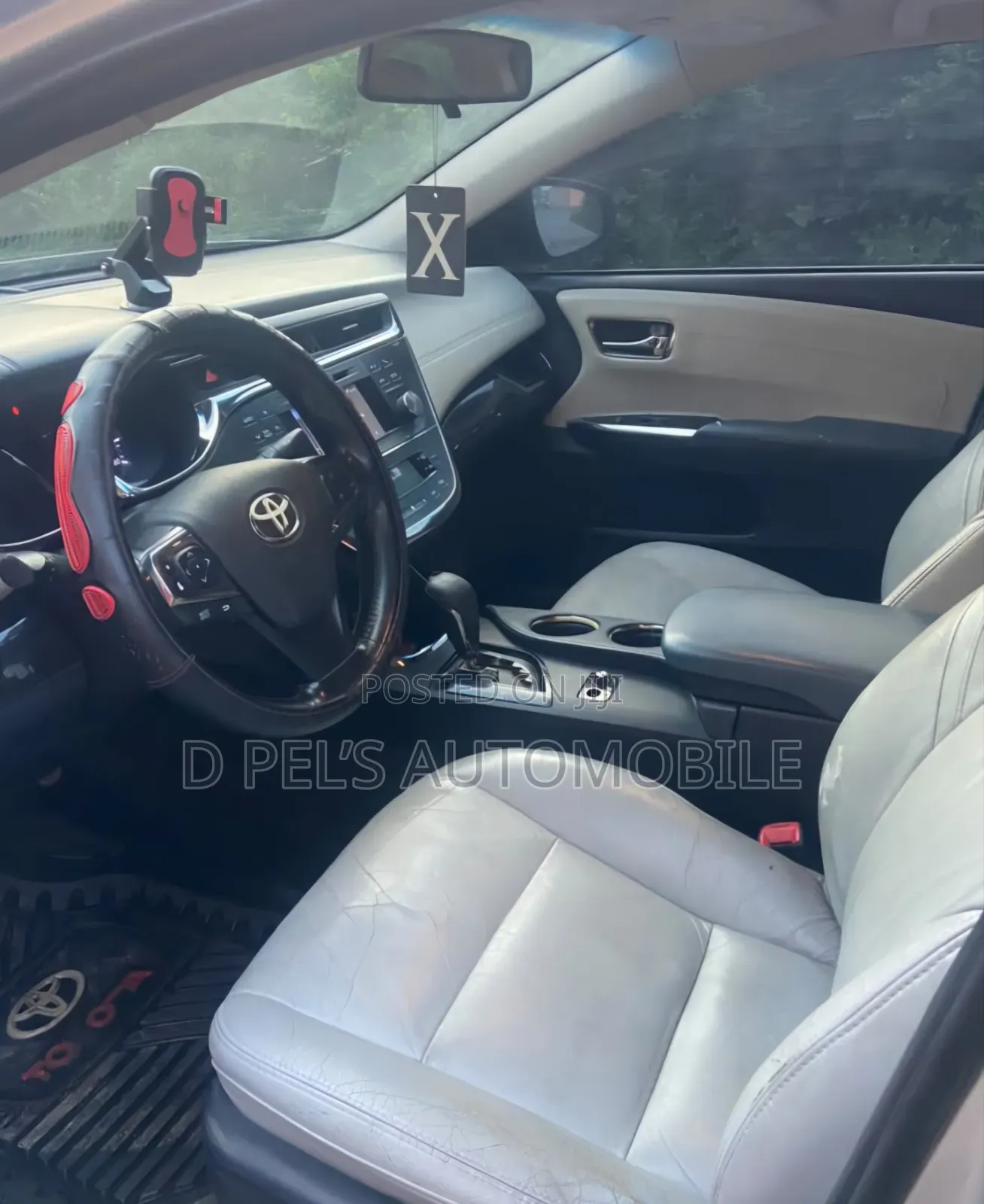 Toyota Avalon 2014 Silver