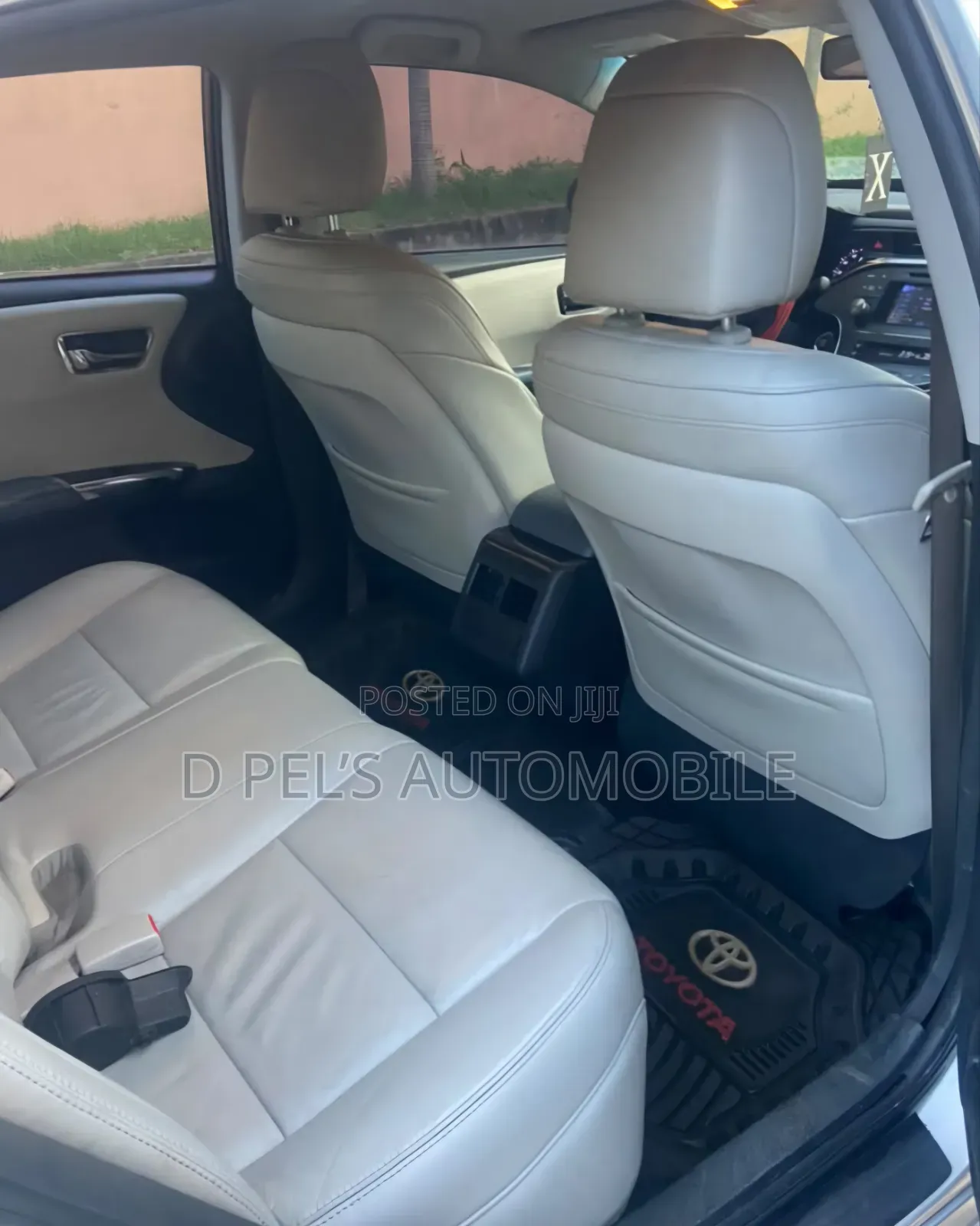 Toyota Avalon 2014 Silver