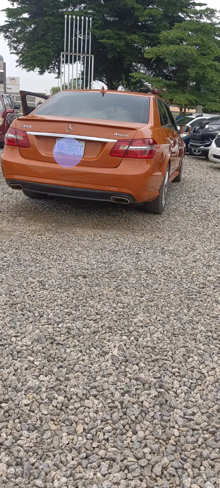 Mercedes-Benz E350 2011 Orange