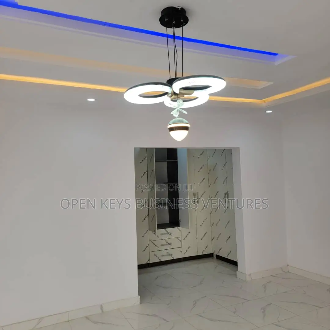 Furnished 4bdrm Duplex in Omolayo Estate, Akobo for sale
