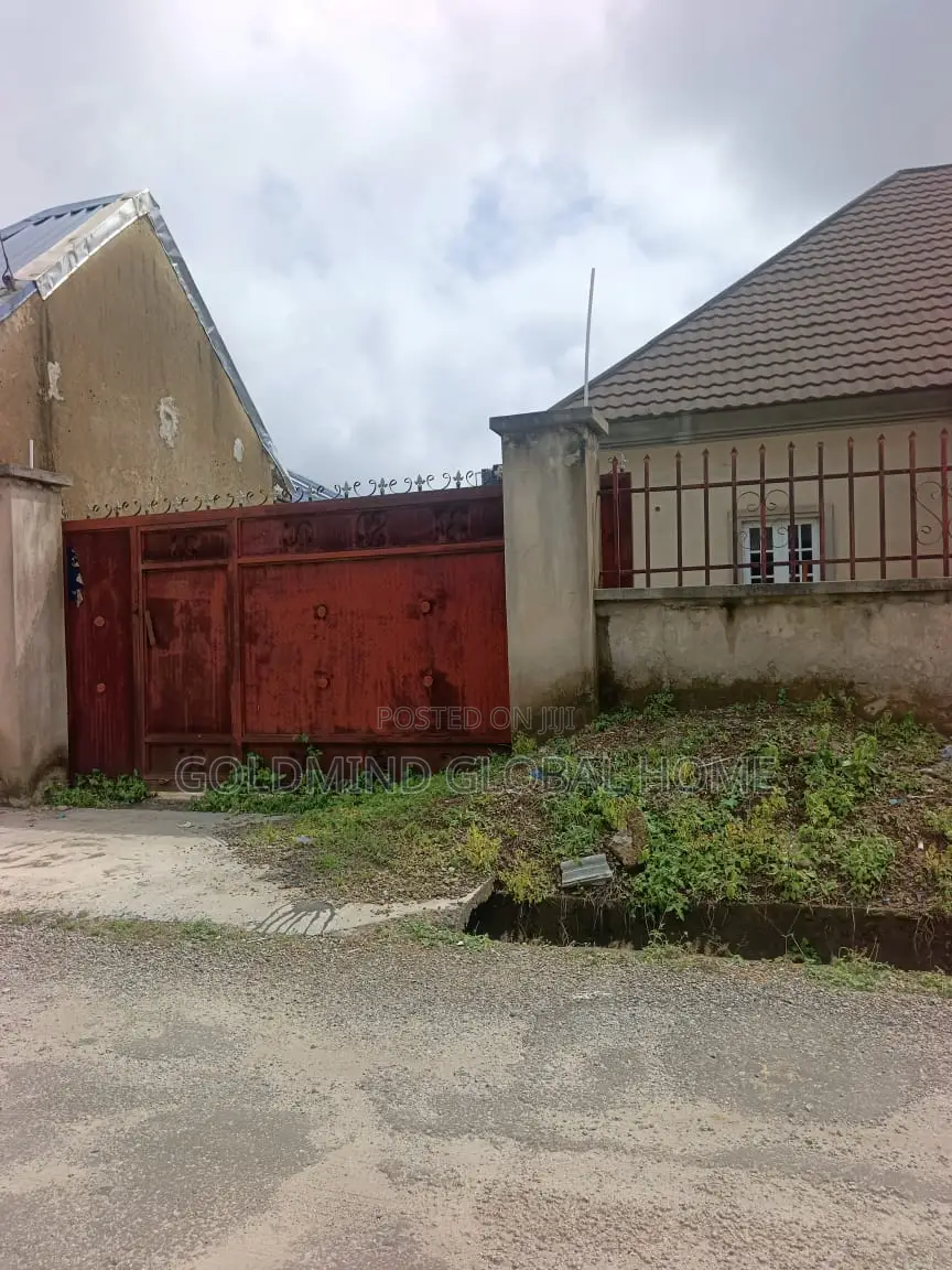 3bdrm Bungalow in Lokogoma for sale