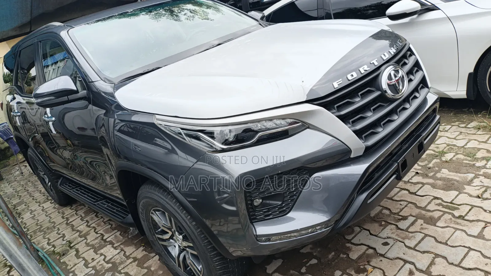 Toyota Fortuner 2023 Gray