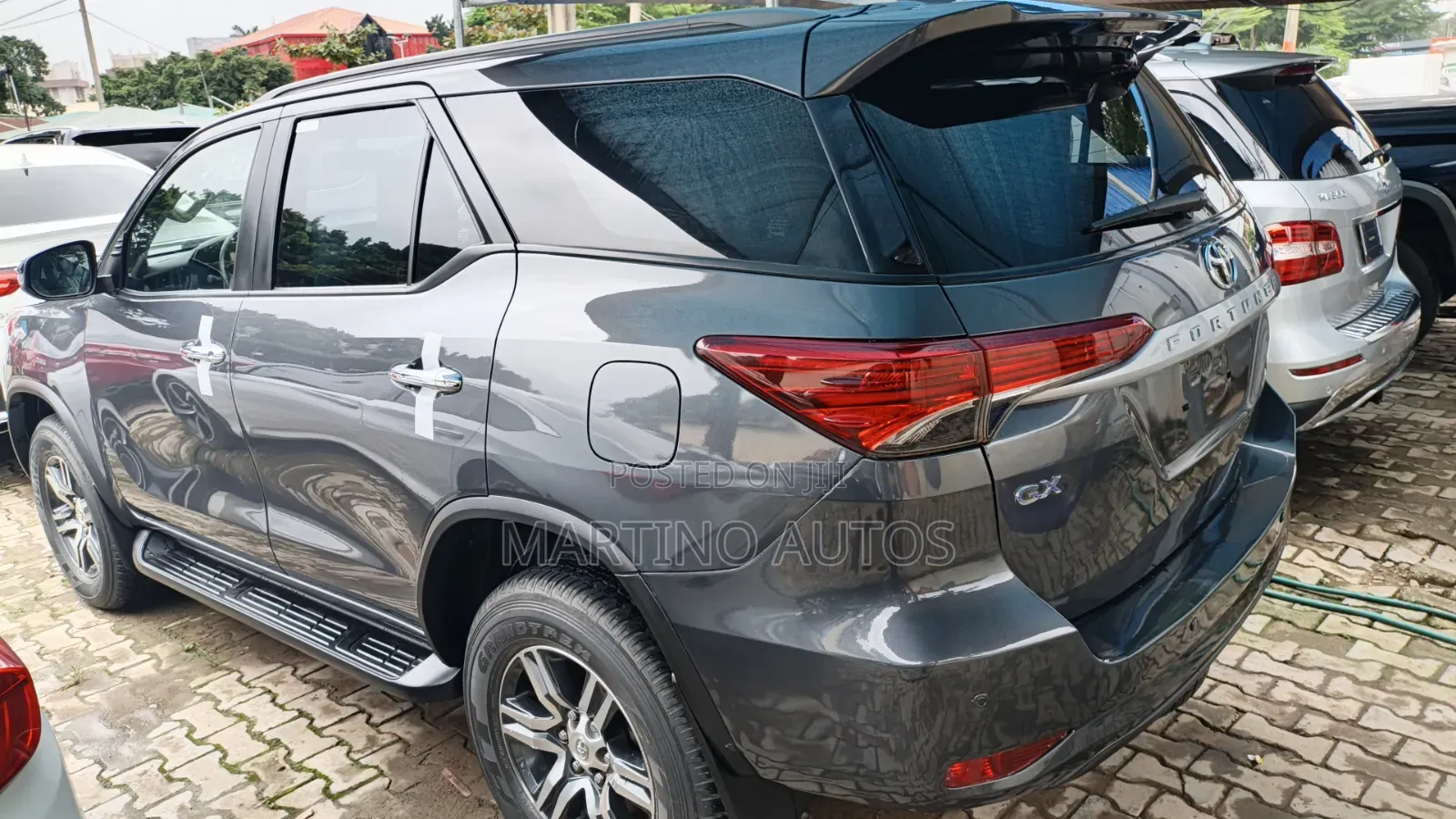 Toyota Fortuner 2023 Gray