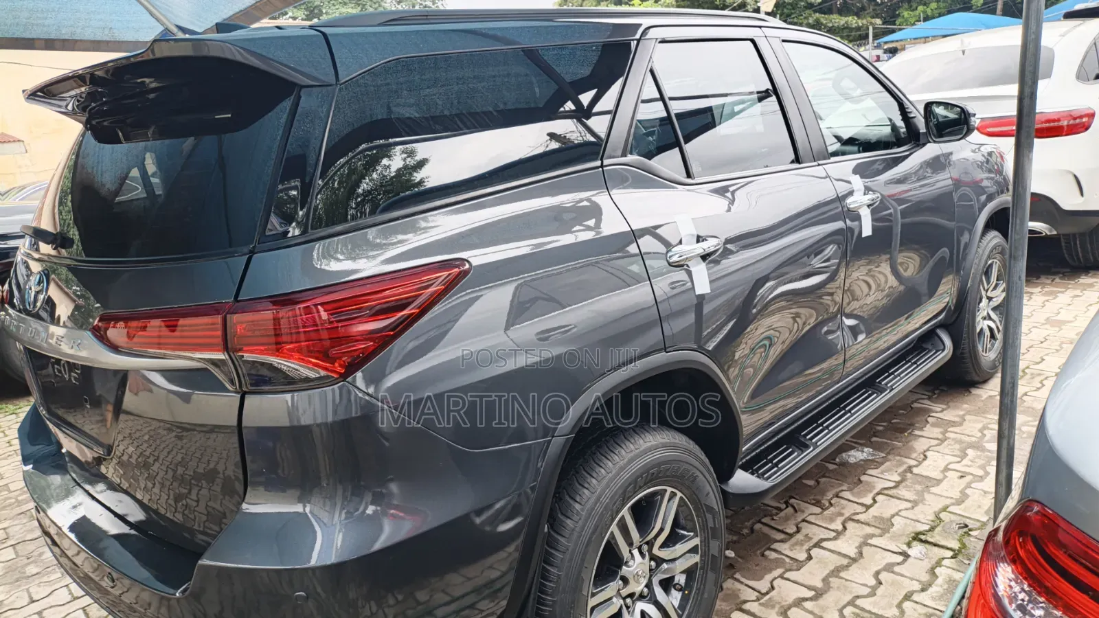 Toyota Fortuner 2023 Gray