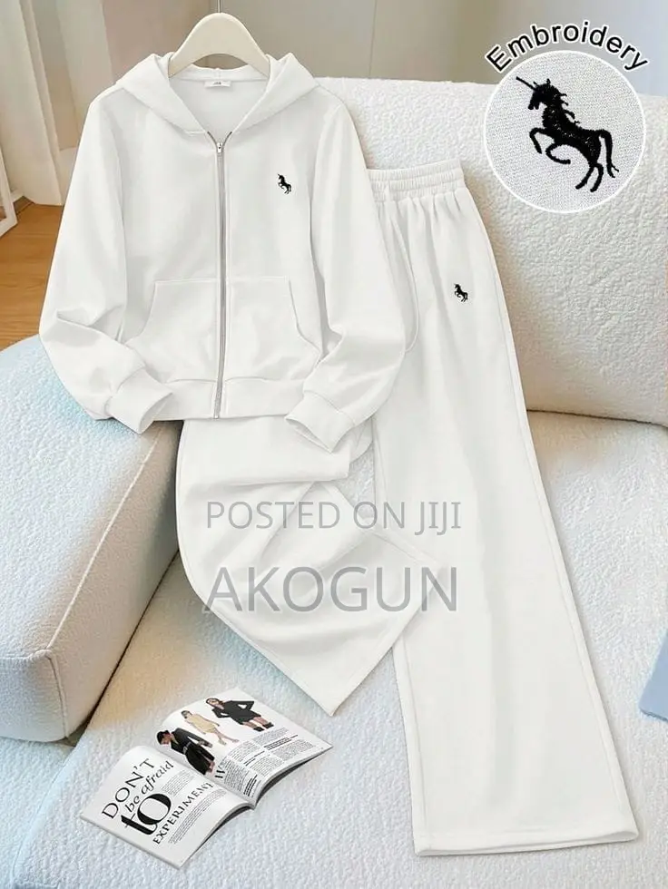 Multiple Colors Hoddies Joggers Set