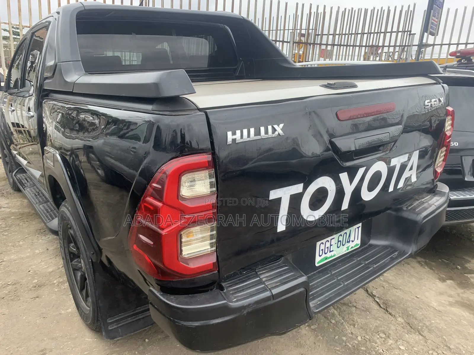 Toyota Hilux 3.0 D-4D 4x4 2015 Black