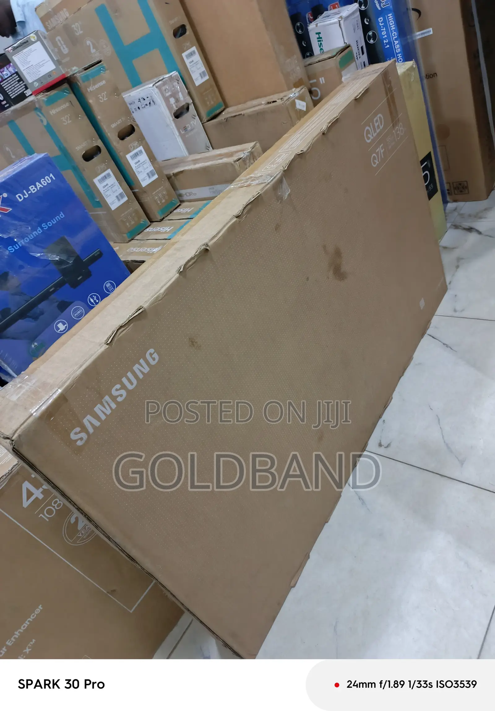 Samsung 55-Inch QLED Smart TV – Stunning Entertainment
