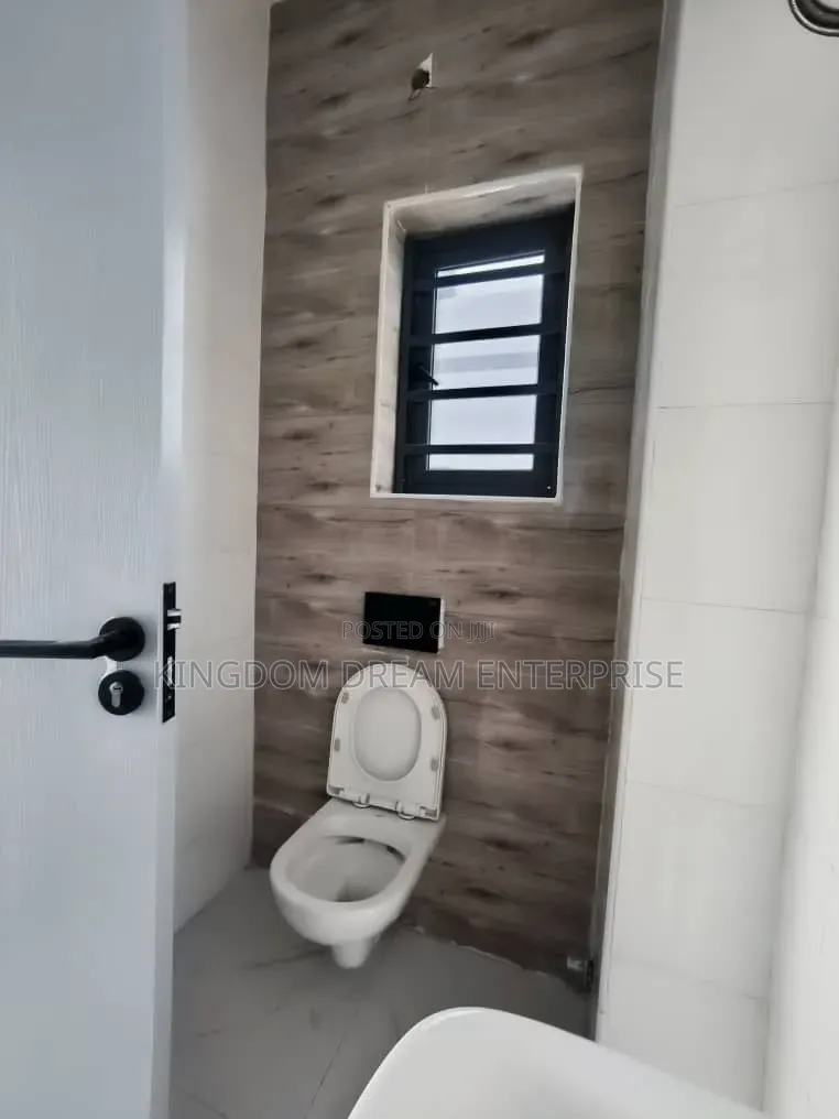 Mini Flat in Kfarm Estate Iju Oko for rent
