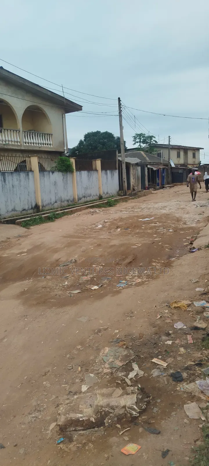 Furnished 3bdrm Block of Flats in Egan, Igando / Ikotun/Igando for sale
