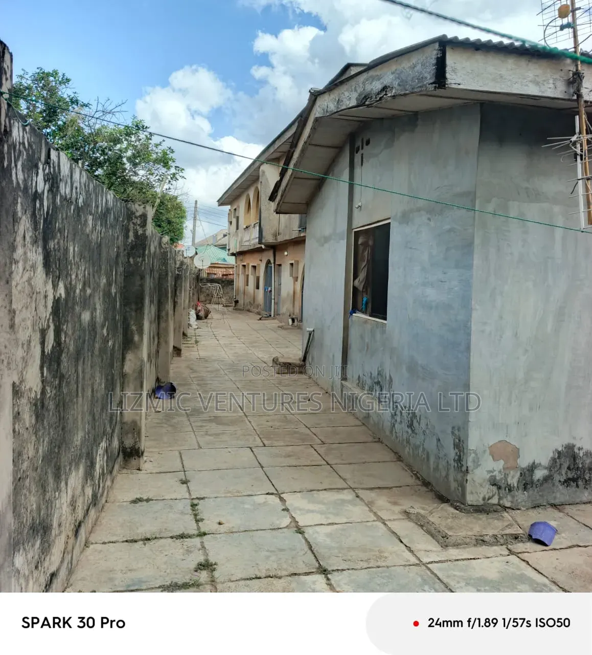 Furnished 3bdrm Block of Flats in Egan, Igando / Ikotun/Igando for sale