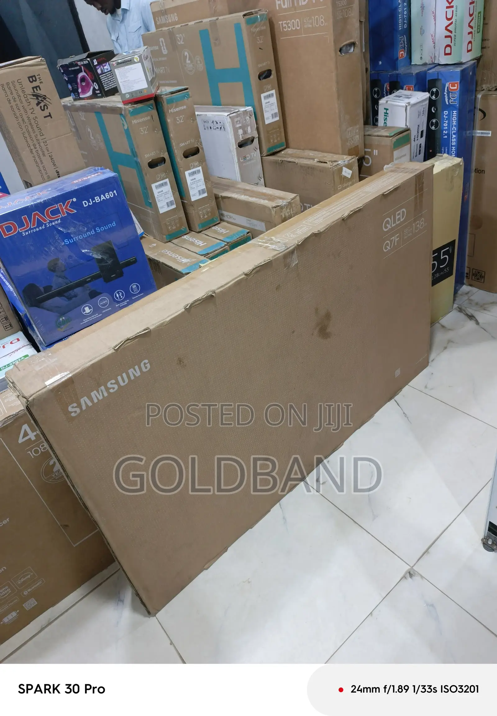 Samsung 55-Inch QLED Smart TV – Premium Viewing Experience