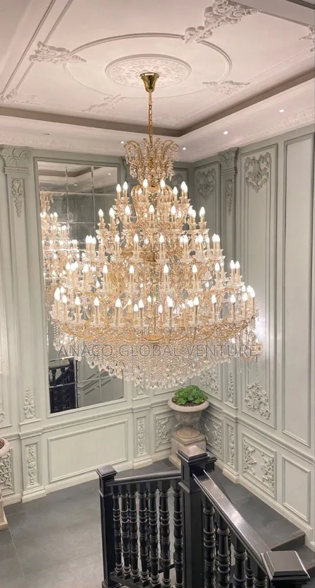 Large Luxury Crystal Chandelier Light With Multiple Lamp Holders