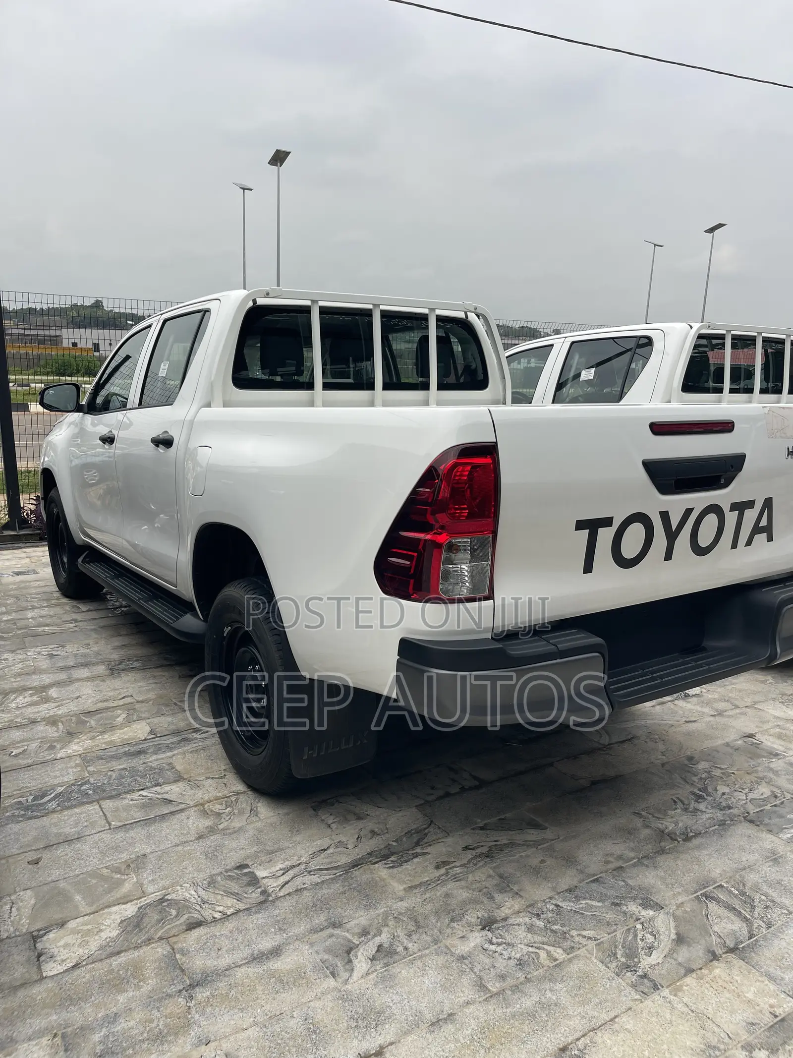 New Toyota Hilux 2026 White