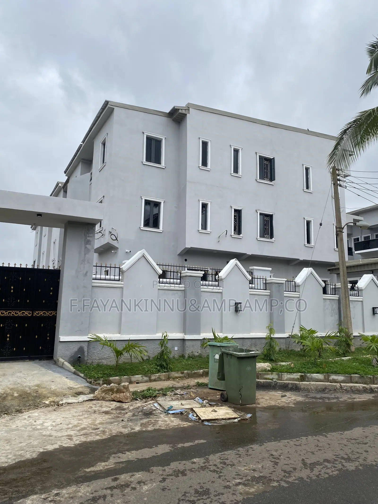 4bdrm Duplex in Zone 3 / Wuse for sale