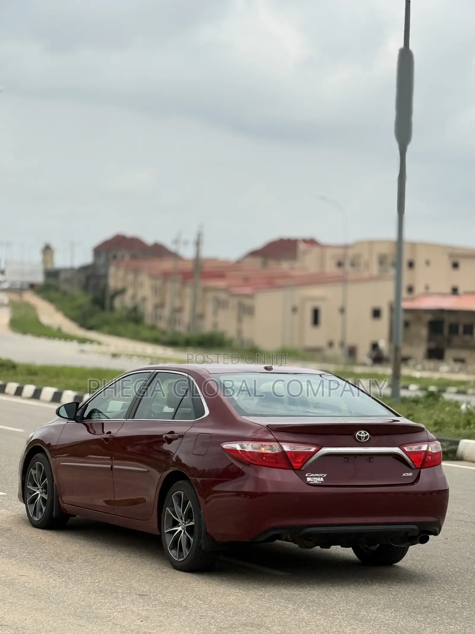 Toyota Camry XSE 4dr Sedan (2.5L 4cyl 6A) 2015 Red