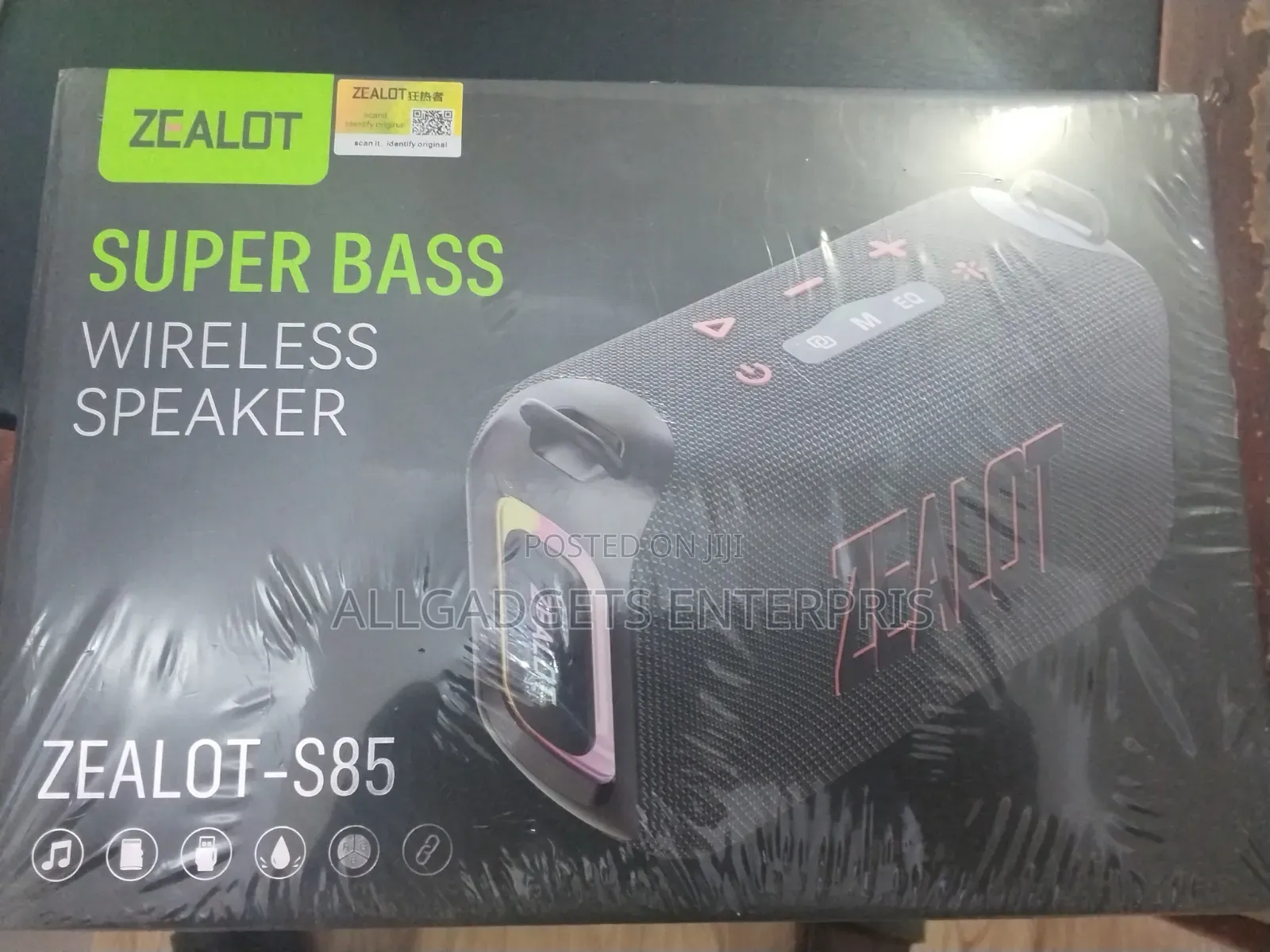 PORTABLE Zealot Speaker