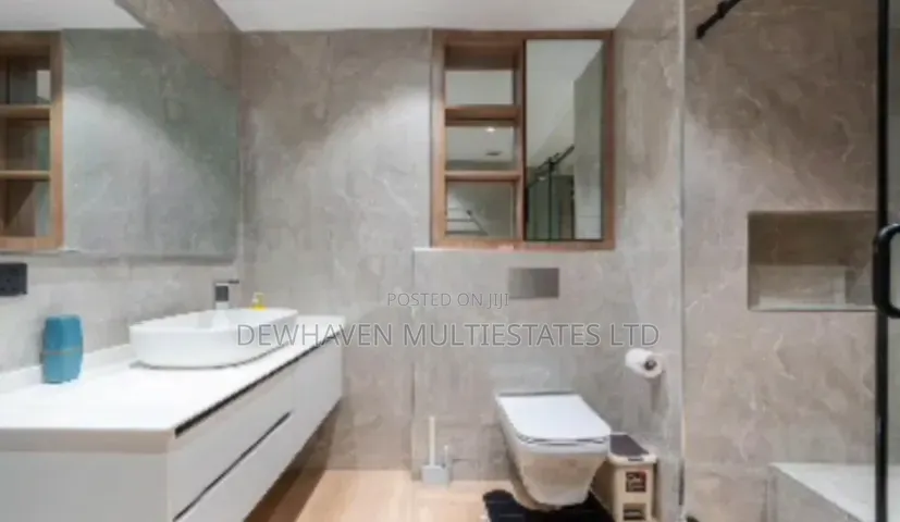 Furnished 3bdrm Apartment in Banana Island for sale
