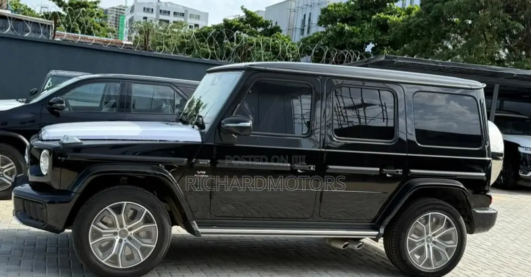 New Mercedes-Benz G-Class G63 AMG Brabus G700 2025 Black