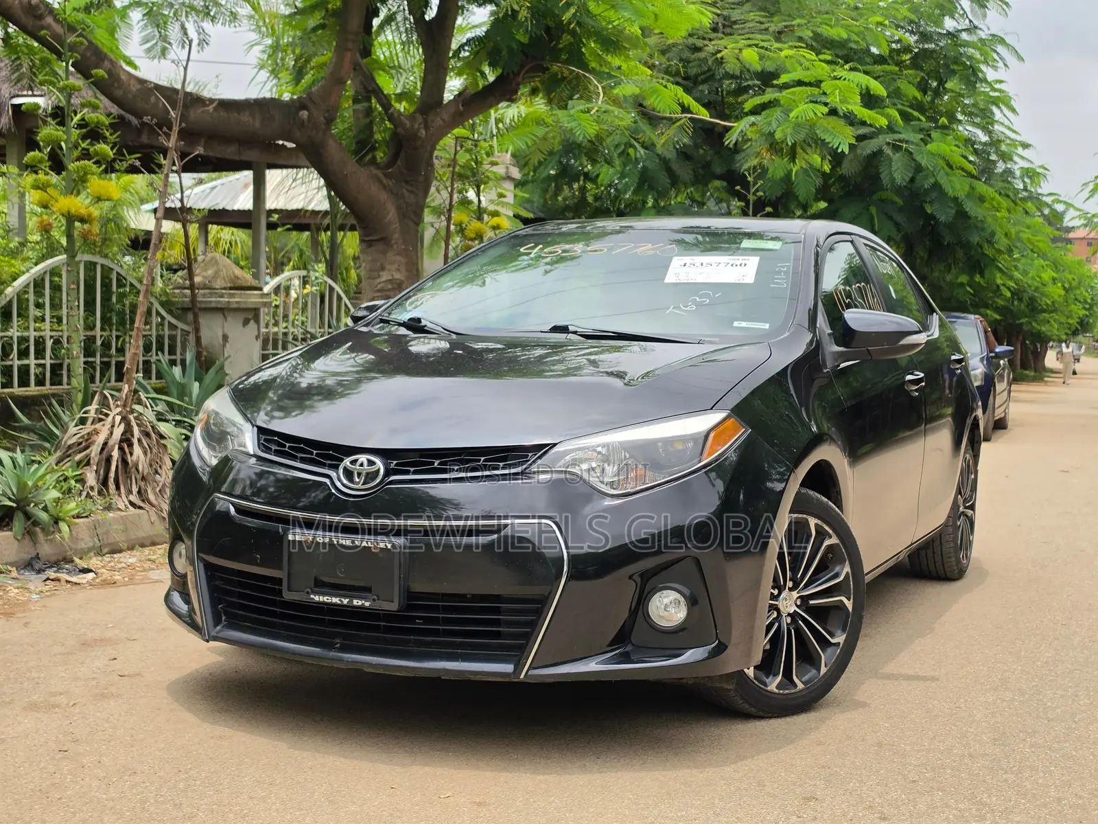 Toyota Corolla S 4dr Sedan (1.8L 4cyl CVT) 2014 Black