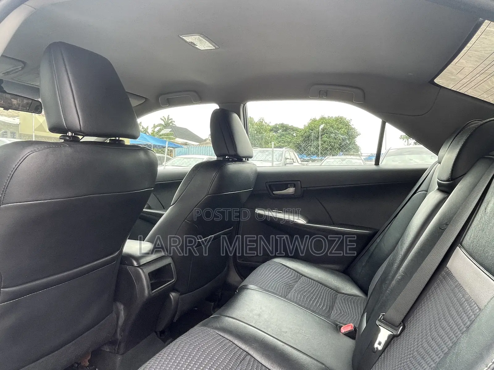 Toyota Camry SE 4dr Sedan (2.5L 4cyl 6A) 2014 White