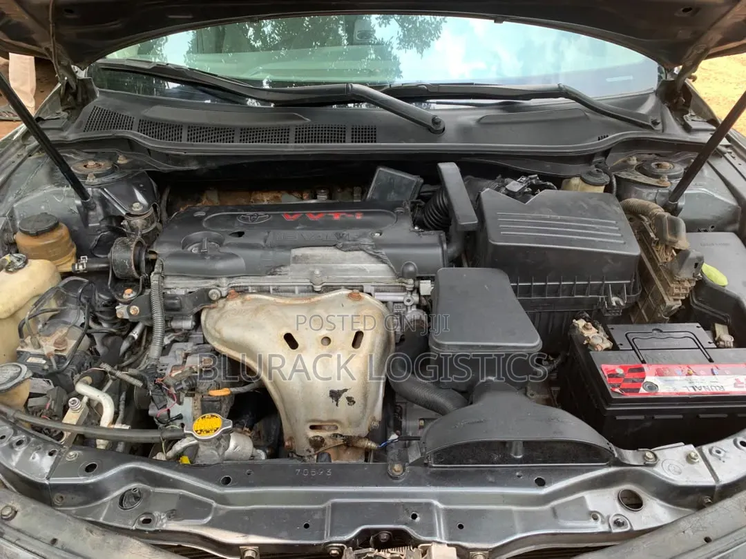 Toyota Camry LE 4dr Sedan (2.4L 4cyl 5A) 2008 Gray