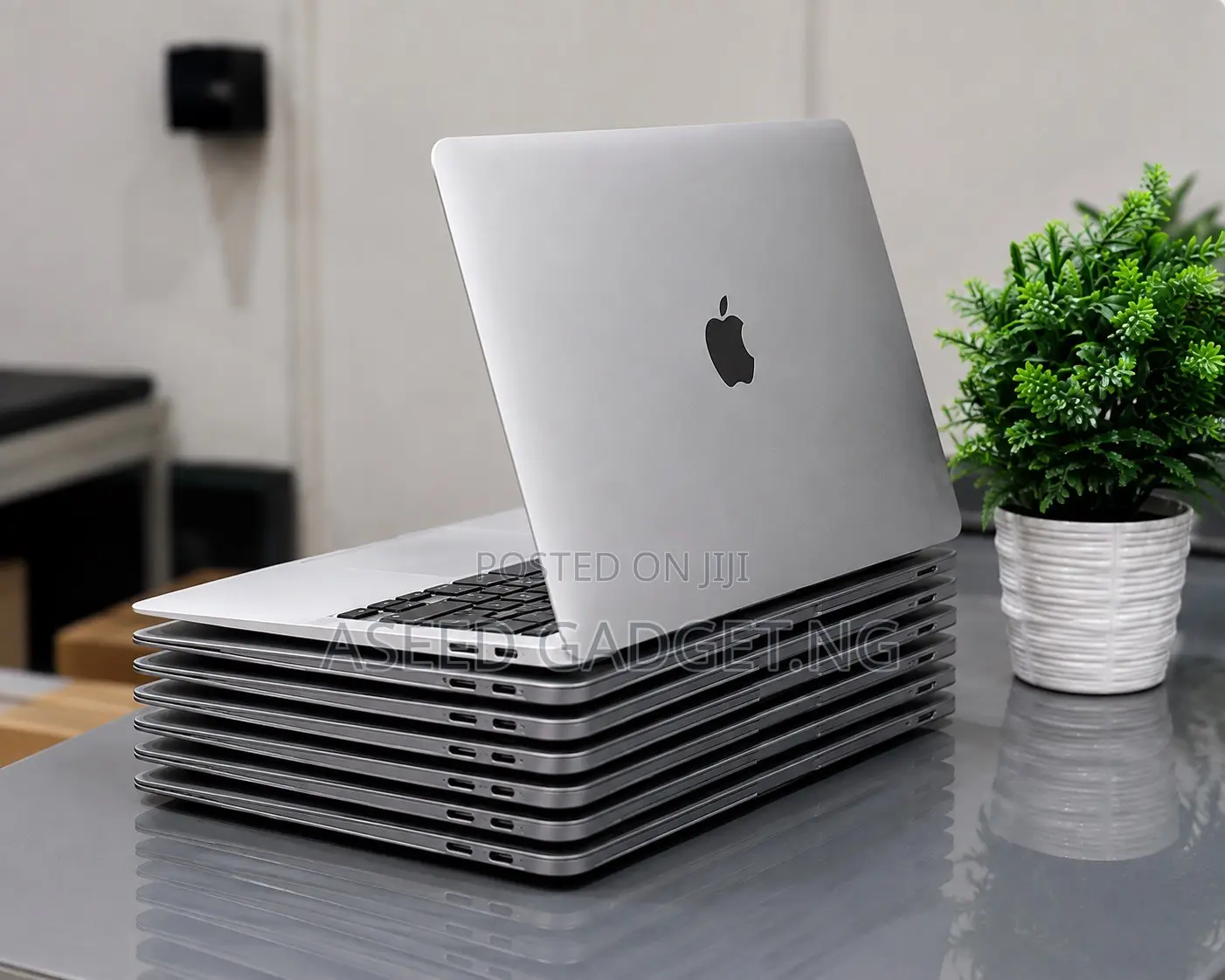Laptop Apple MacBook Air 2018 8GB Intel Core i5 SSD 256GB