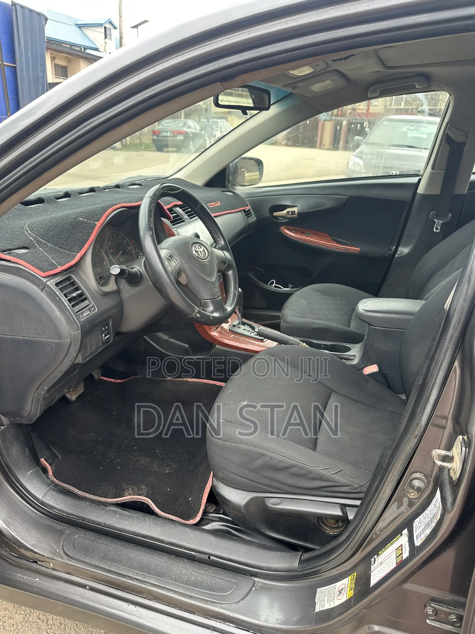 Toyota Corolla 2009 Gray