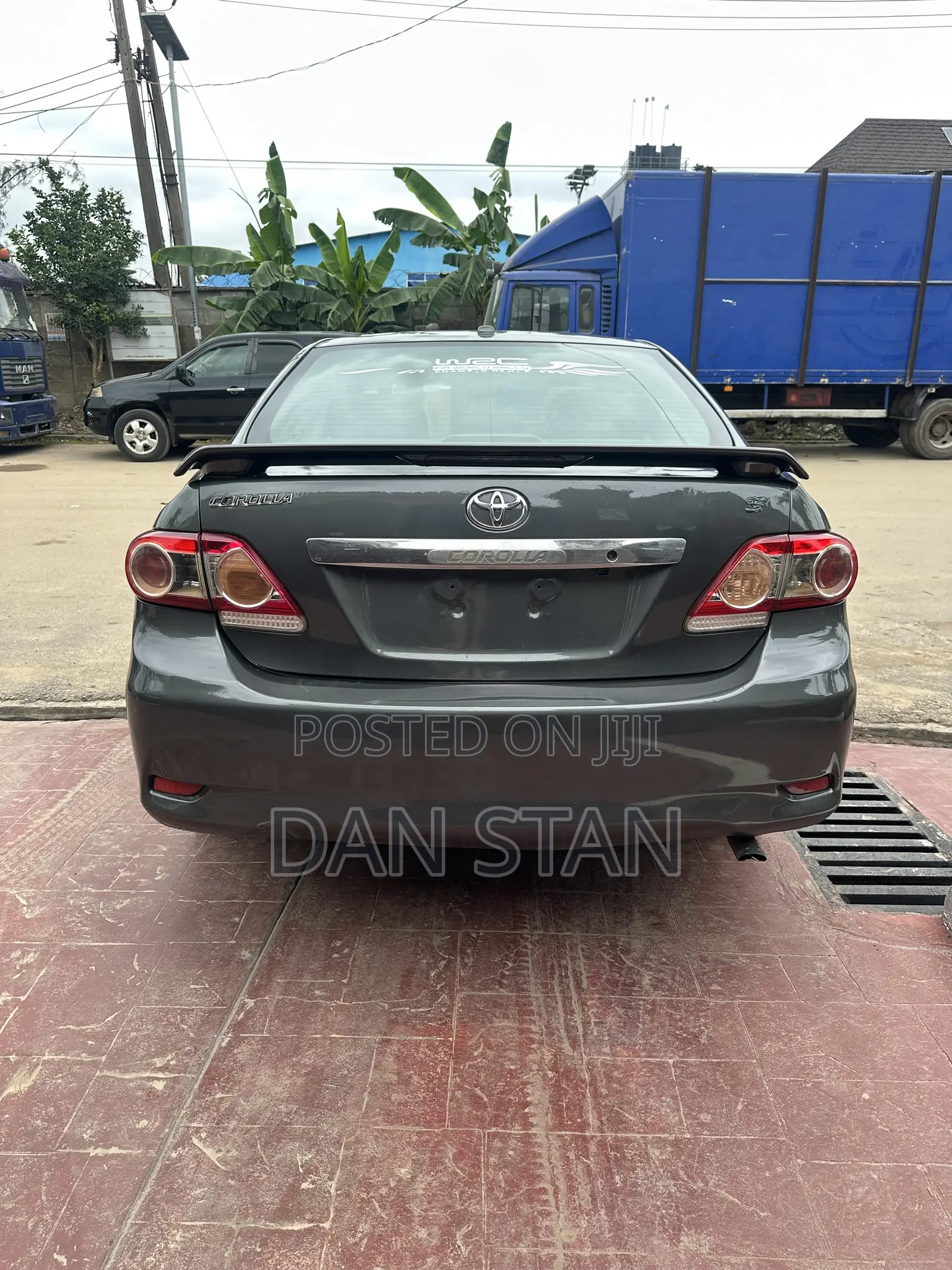 Toyota Corolla 2009 Gray