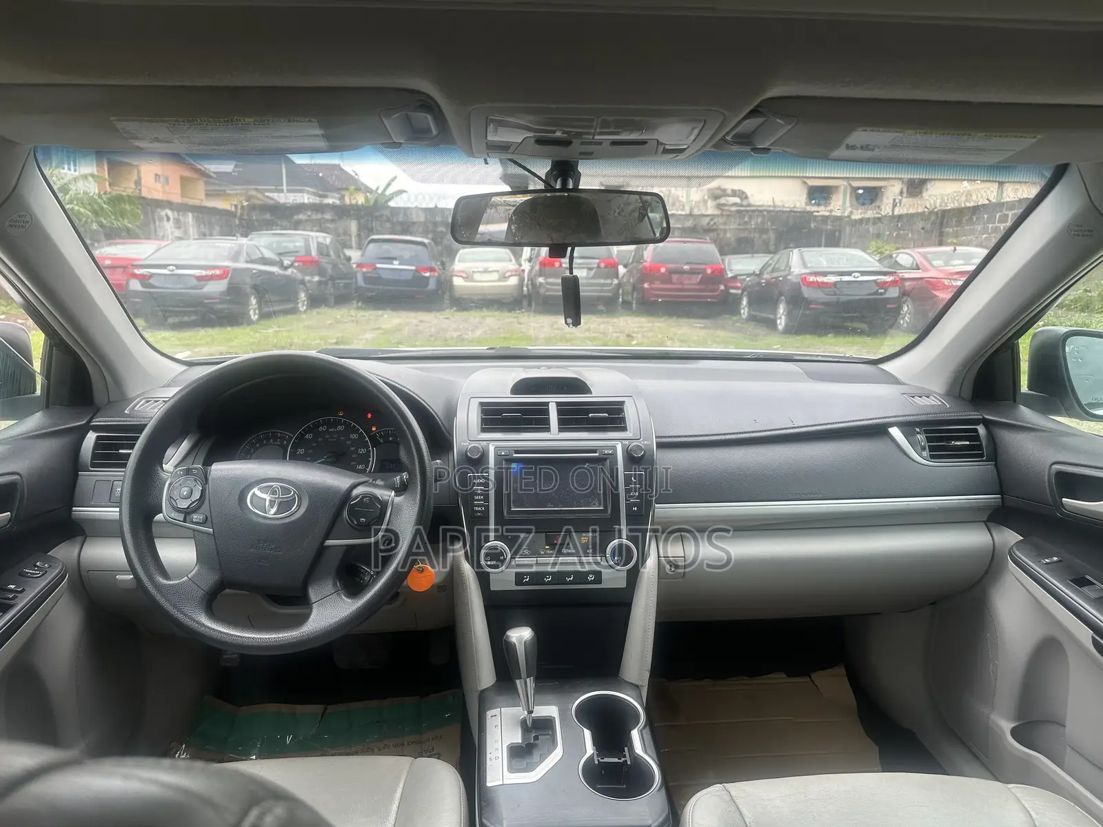 Toyota Camry LE 4dr Sedan (2.5L 4cyl 6A) 2013 White