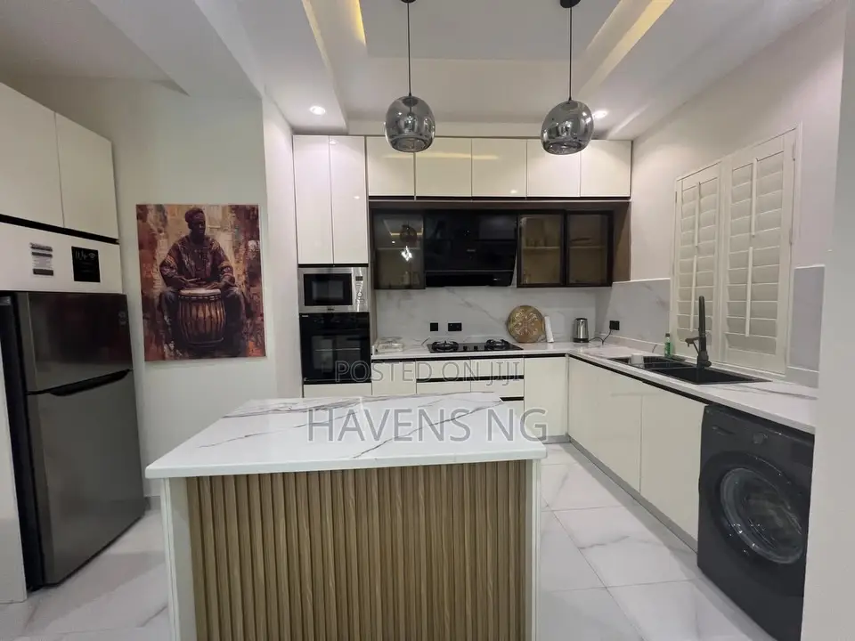 Cozy 2-Bedroom Apartment With Study Room Ikate