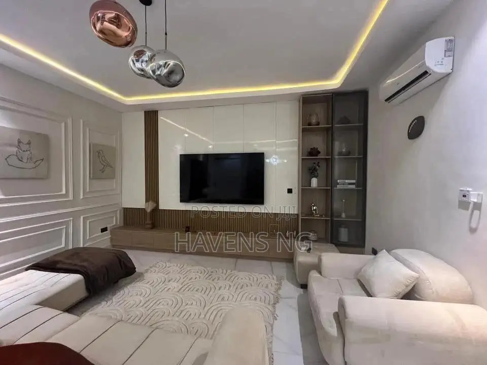 Cozy 2-Bedroom Apartment With Study Room Ikate