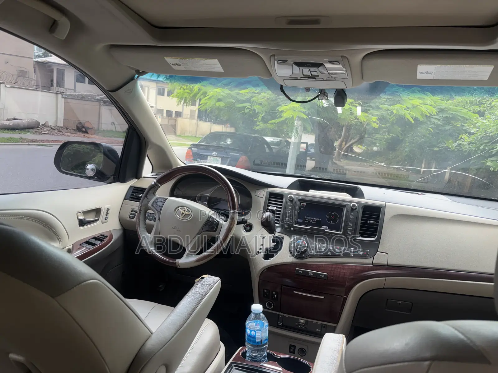 Toyota Sienna 2012 Maroon
