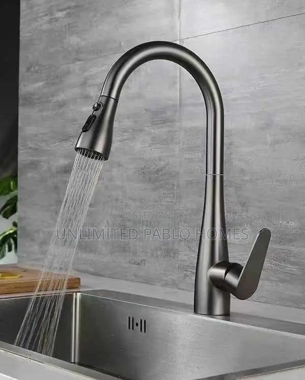 High Grade Kitchen Sink Mixer Tap With Pull Out Spray
