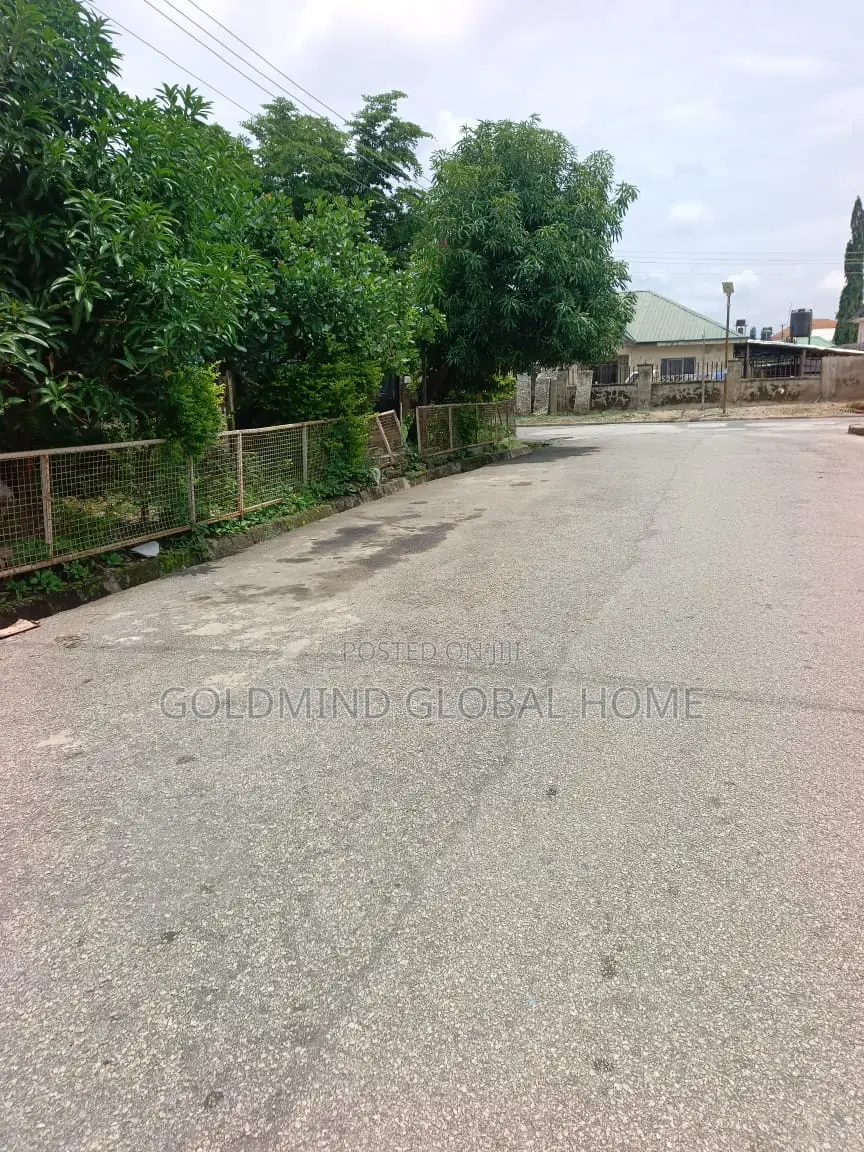 Shop for Sale in Apo Legislative Quarter Zone E, Apo Abuja