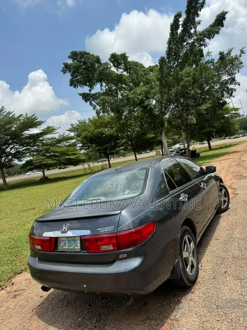 Honda Accord 2005
