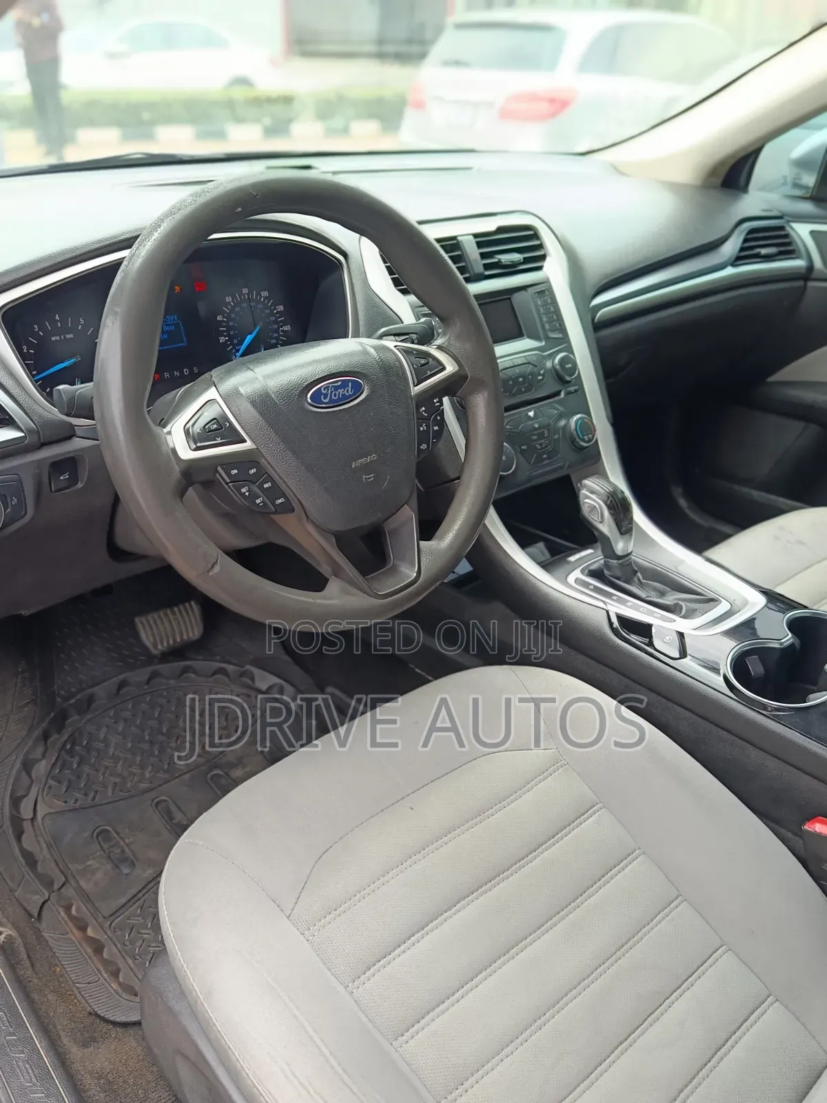 Ford Fusion S 4dr Sedan (2.5L 4cyl 6A) 2015 Silver